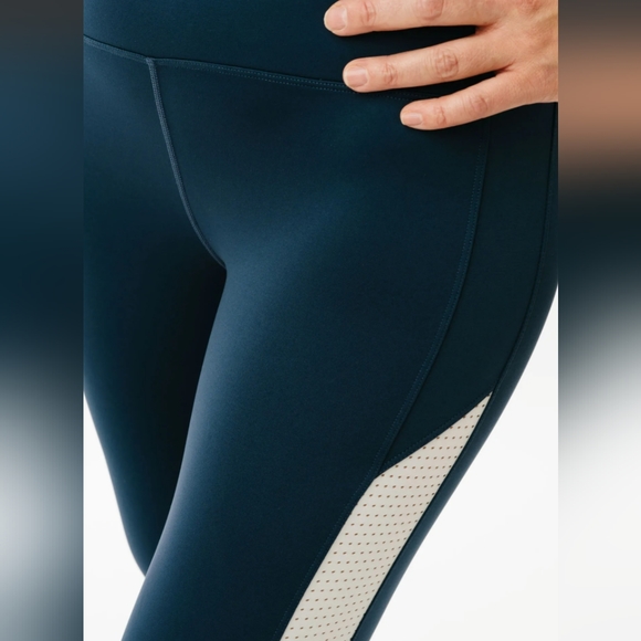 Navy Primo Mesh Hi-rise 7/8 24" - Picture 4 of 5